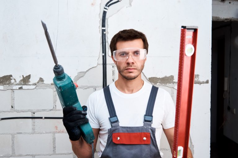 How to Choose the Right RockBreaking Tool for Your Needs